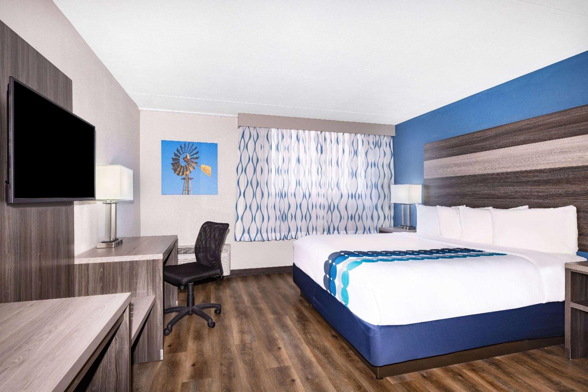 Hotel Wingate By Wyndham Wichita Airport Zewnętrze zdjęcie