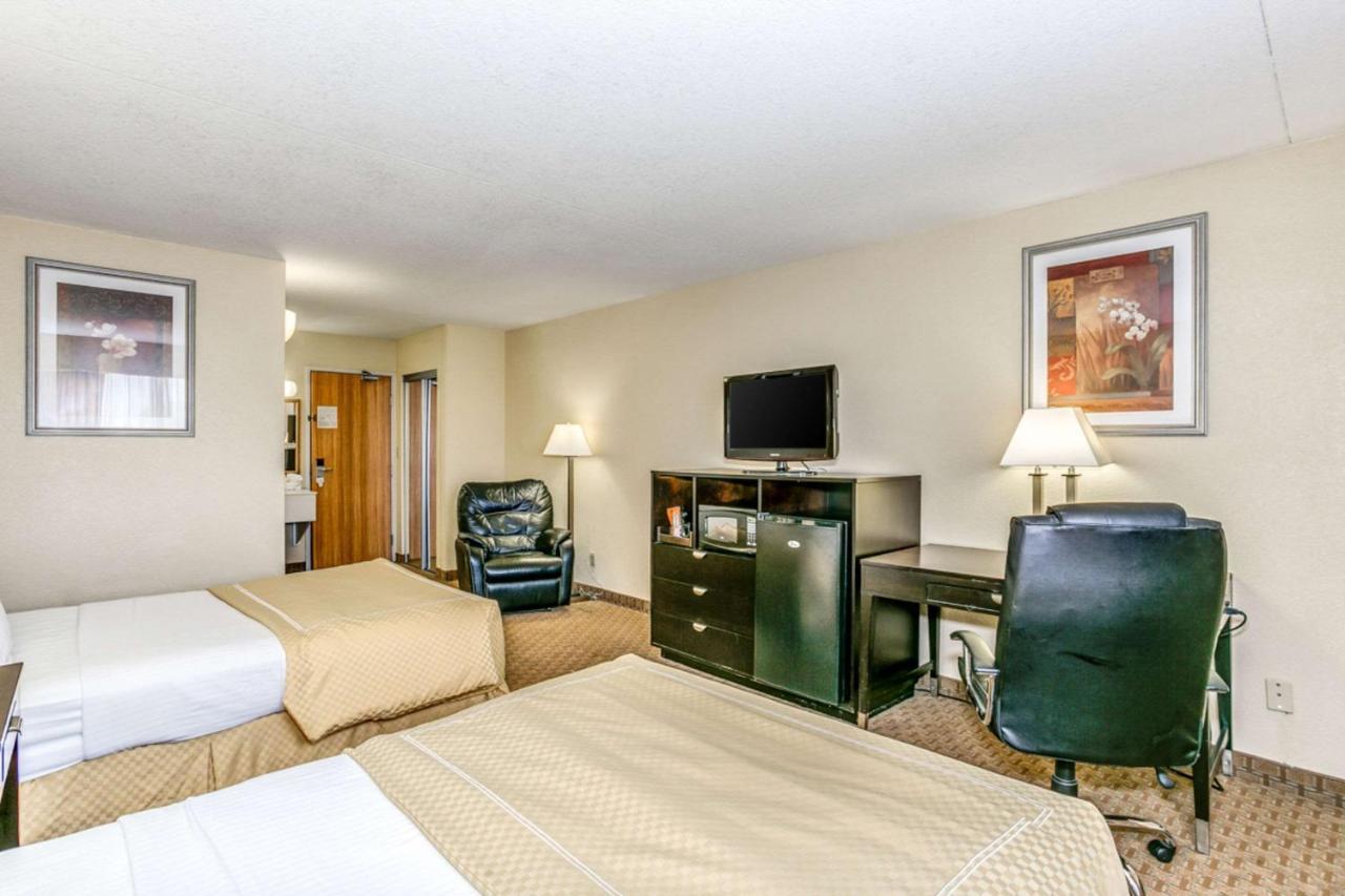 Hotel Wingate By Wyndham Wichita Airport Zewnętrze zdjęcie